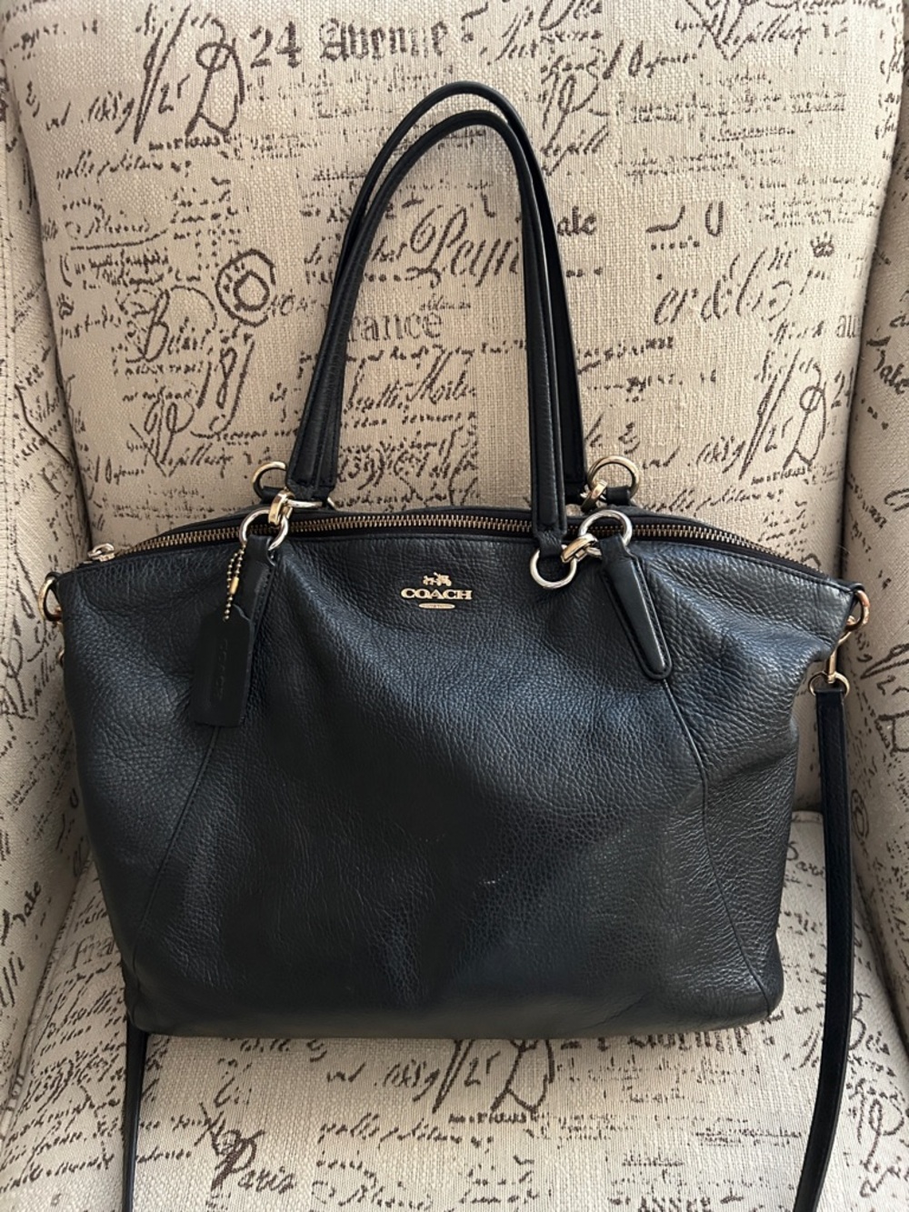 Coach Kelsey pebble leather bag